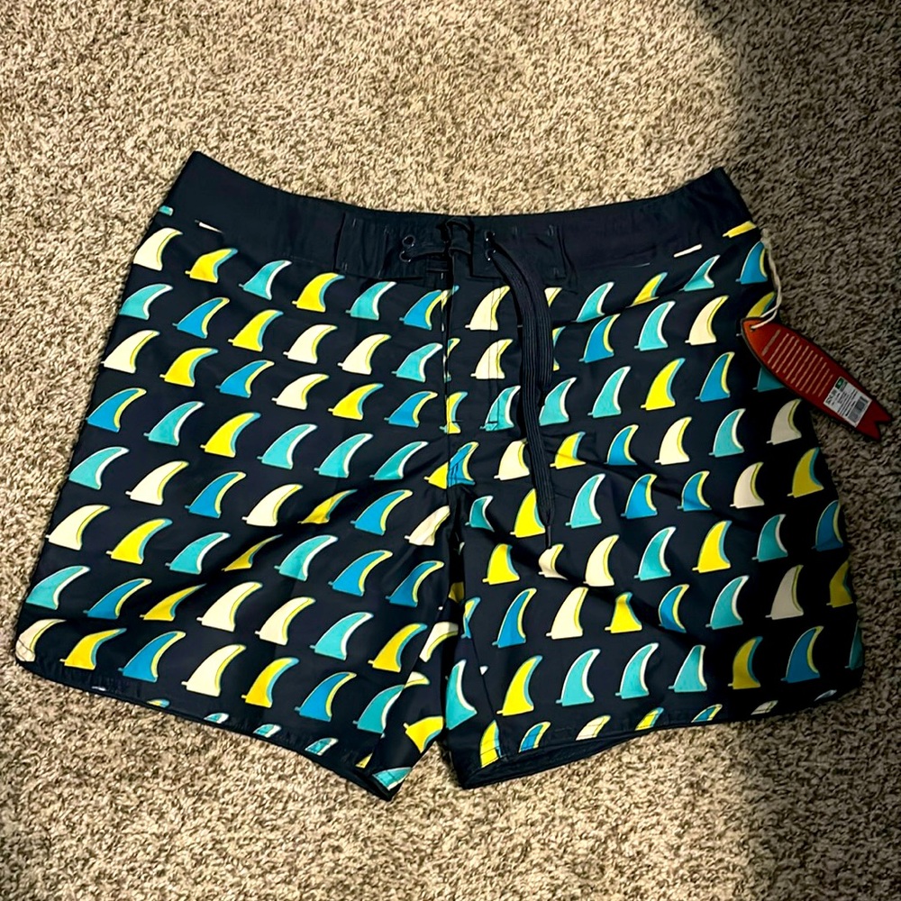 Men’s swim trunks